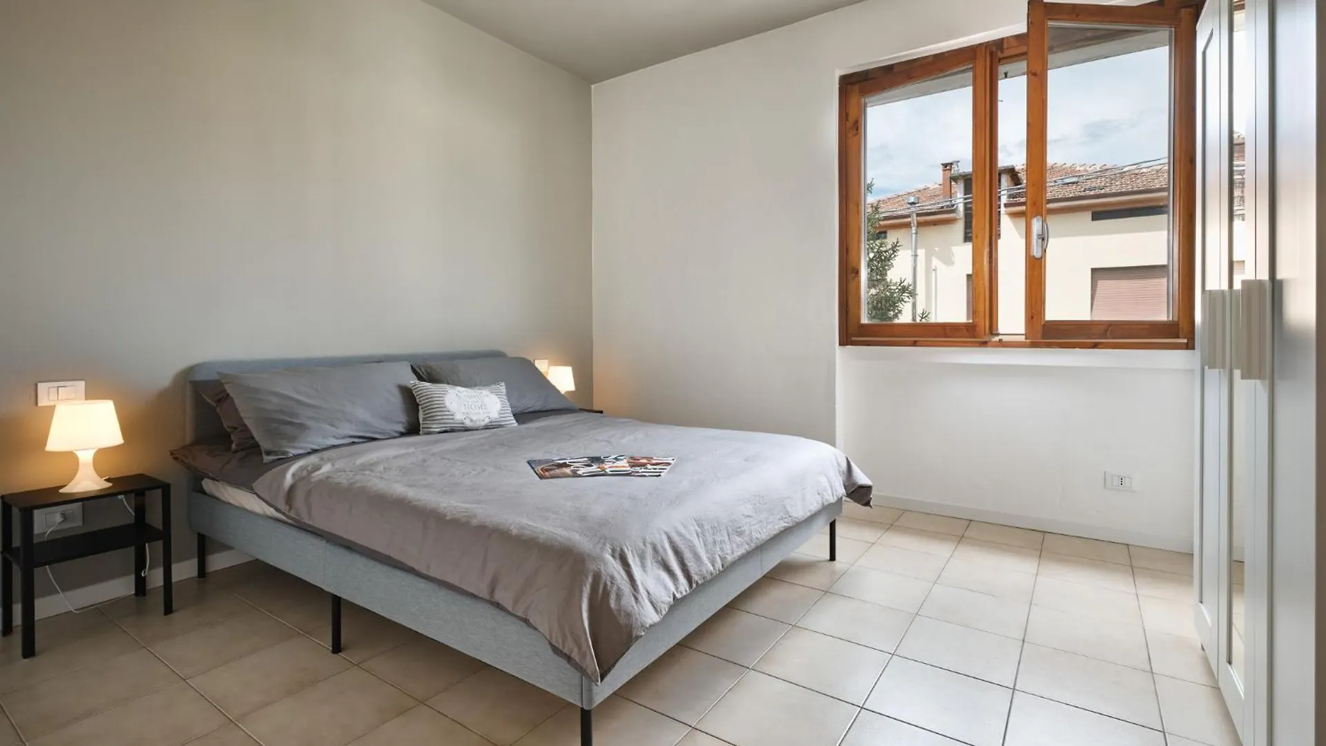 Lisa Marie - Regarda Travel Apartment Lazise